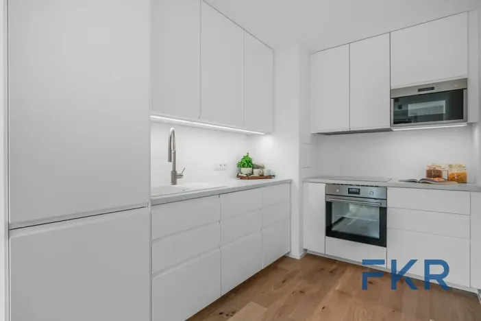 Prodej bytu 3+1, Praha - Háje, Matúškova, 73 m2