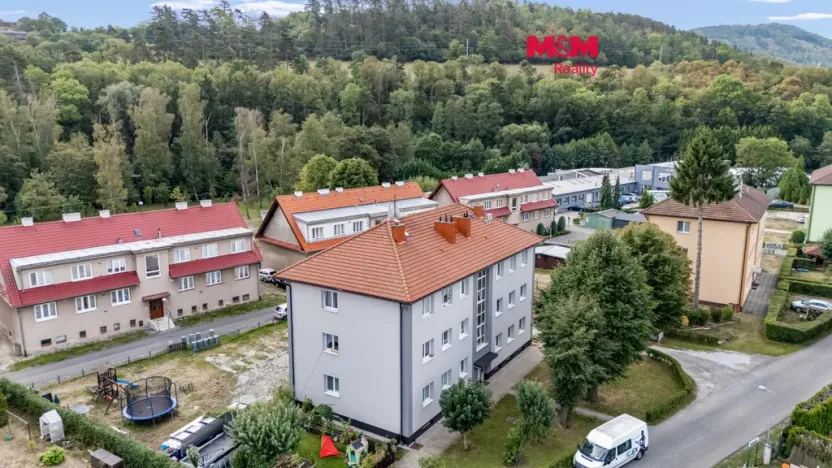 Prodej bytu 2+1, Králův Dvůr - Karlova Huť, Na Louce, 68 m2