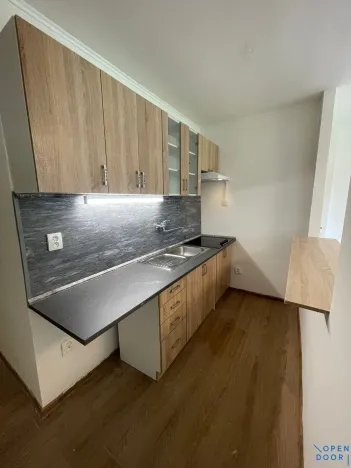 Pronájem bytu 2+kk, Meziboří, Okružní, 44 m2