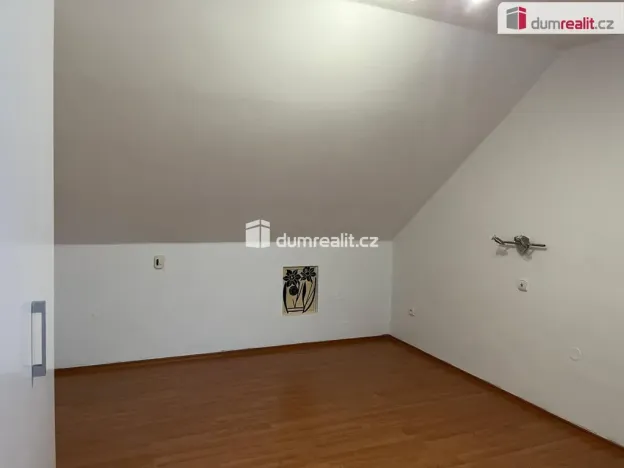 Pronájem bytu 2+kk, Kolín - Sendražice, Nová, 80 m2