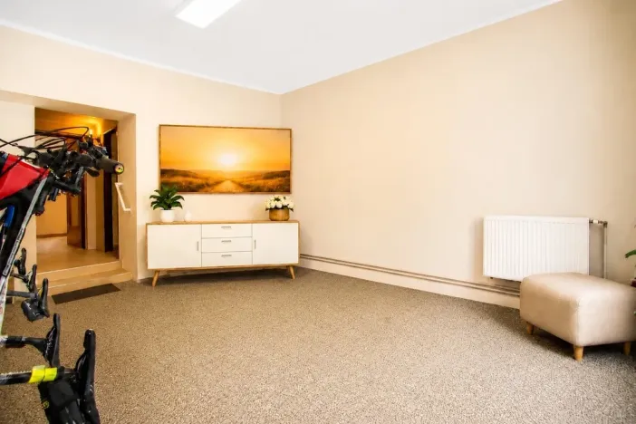 Pronájem bytu 1+1, Hulín, nám. Míru, 45 m2