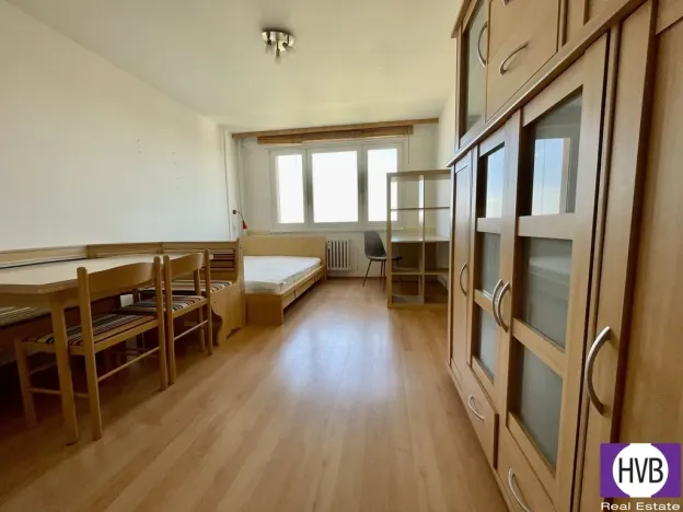 Prodej bytu 1+kk, Praha - Háje, Hlavatého, 27 m2