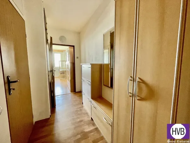 Prodej bytu 1+kk, Praha - Háje, Hlavatého, 27 m2