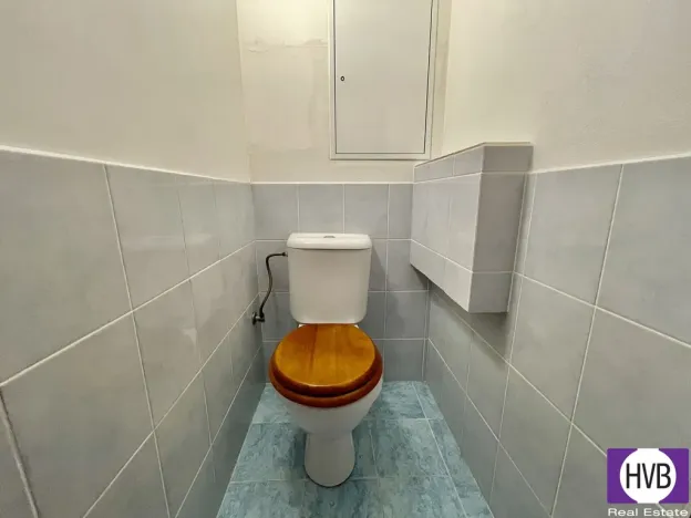 Prodej bytu 1+kk, Praha - Háje, Hlavatého, 27 m2