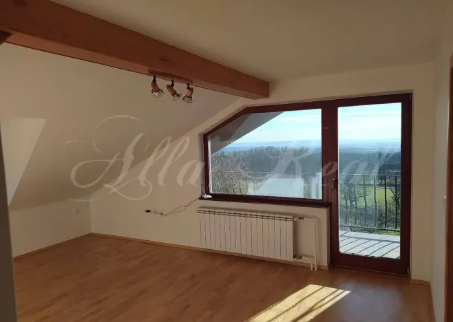 Pronájem bytu 3+kk, Hlína, 100 m2