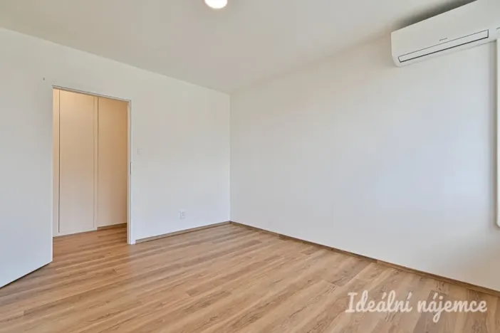 Pronájem bytu 3+kk, Ostrava - Moravská Ostrava, Vítězná, 73 m2