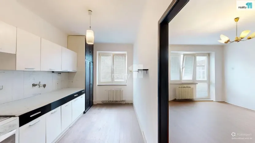 Prodej bytu 2+1, Pardubice - Zelené Předměstí, náměstí Dukelských hrdinů, 57 m2