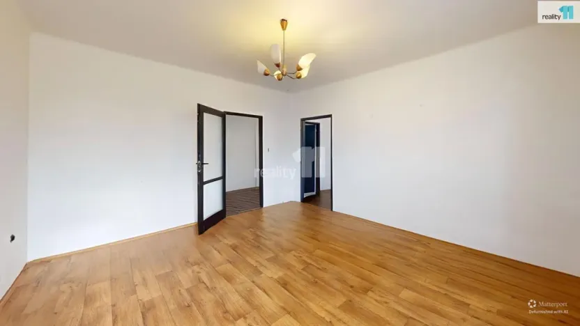 Prodej bytu 2+1, Pardubice - Zelené Předměstí, náměstí Dukelských hrdinů, 57 m2