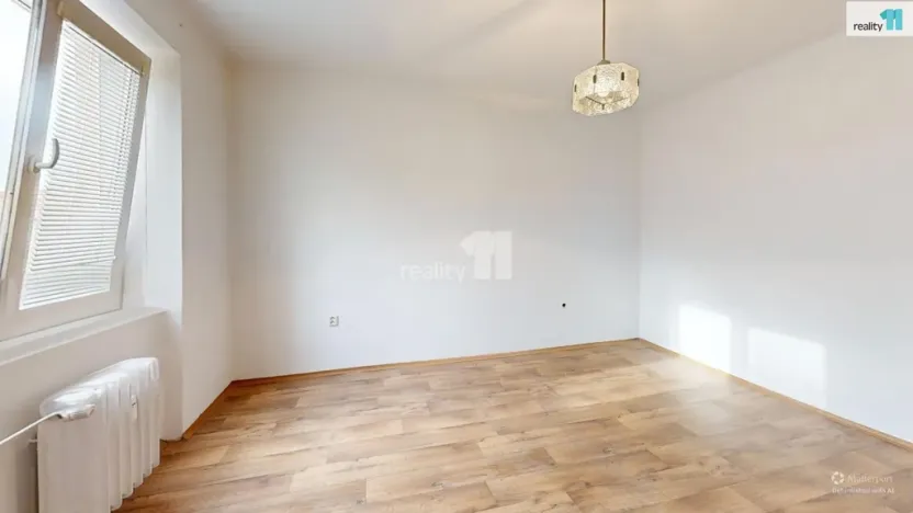 Prodej bytu 2+1, Pardubice - Zelené Předměstí, náměstí Dukelských hrdinů, 57 m2