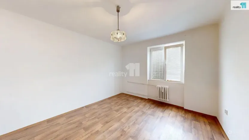Prodej bytu 2+1, Pardubice - Zelené Předměstí, náměstí Dukelských hrdinů, 57 m2
