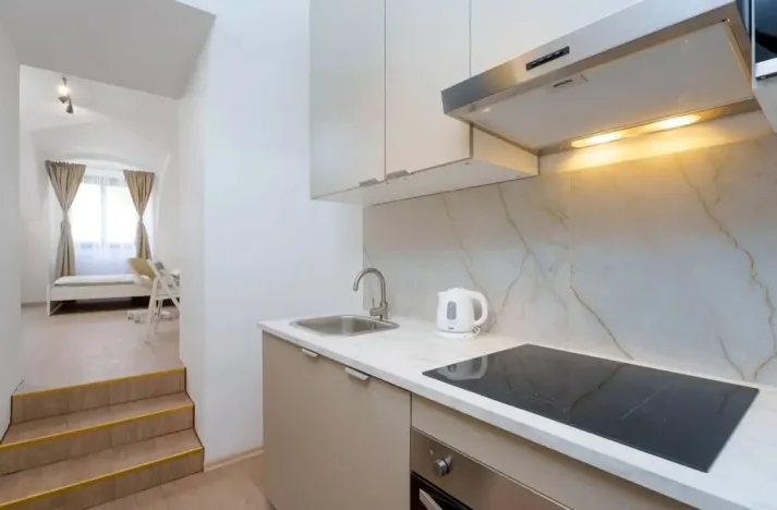 Pronájem bytu 1+kk, Praha - Libeň, Kolčavka, 30 m2