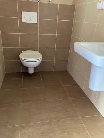 Pronájem bytu 4+kk, Chomutov, Dostojevského, 155 m2
