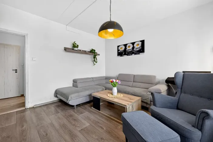 Prodej bytu 3+1, Trhové Sviny, Budovatelská, 73 m2