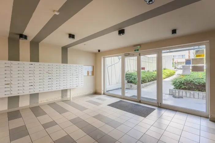 Pronájem bytu 1+kk, Praha - Michle, V dolině, 40 m2