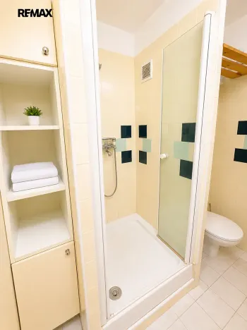 Pronájem bytu 2+kk, Kladno, Italská, 40 m2
