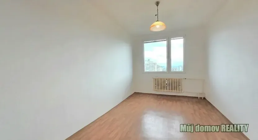 Pronájem bytu 3+1, Praha - Kobylisy, Famfulíkova, 68 m2