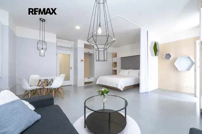 Prodej komerční nemovitosti, Praha - Vršovice, Kodaňská, 56 m2