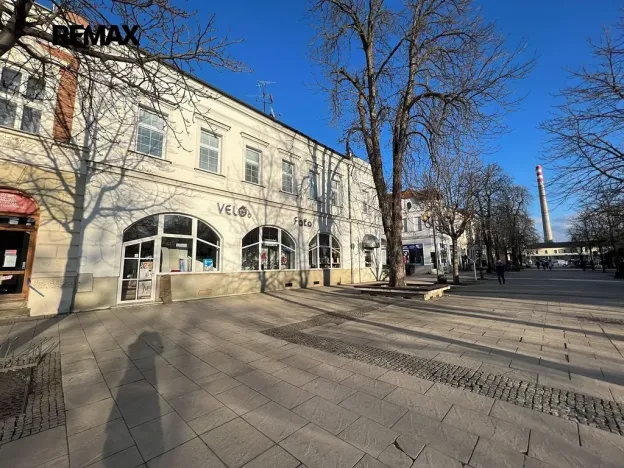 Pronájem obchodního prostoru, Břeclav, Libušina, 55 m2