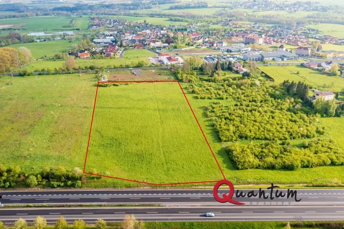 Prodej komerčního pozemku, Jenišov, 18368 m2