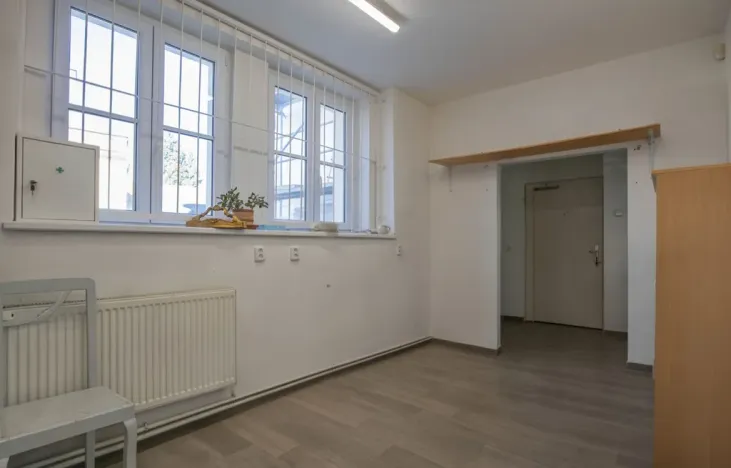 Pronájem obchodního prostoru, Říčany, 17. listopadu, 61 m2