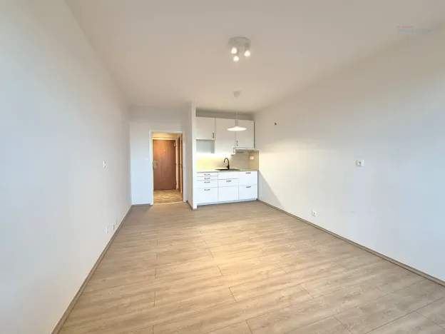 Pronájem bytu 1+kk, Ostrava, Čujkovova, 28 m2