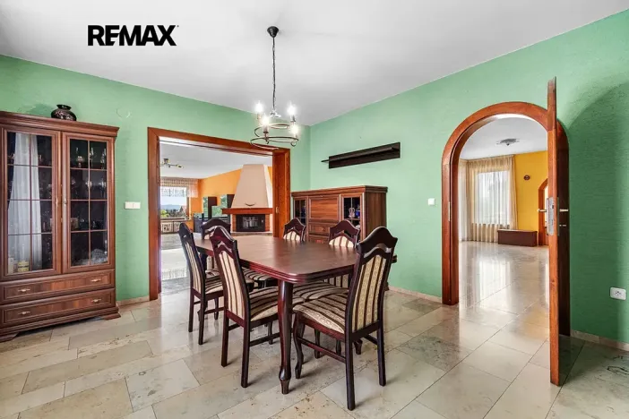 Prodej rodinného domu, Zruč-Senec, Na Slovanech, 570 m2