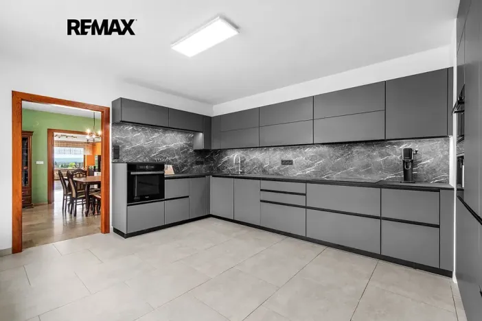 Prodej rodinného domu, Zruč-Senec, Na Slovanech, 570 m2
