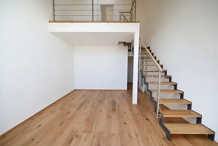 Prodej bytu 2+kk, Praha - Smíchov, 72 m2