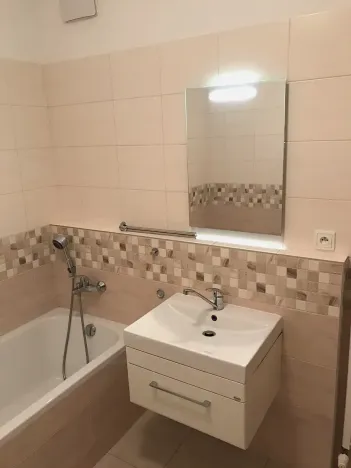 Pronájem bytu 3+kk, Praha - Krč, Dolnokrčská, 83 m2