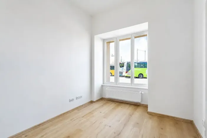 Pronájem bytu 2+kk, Praha - Karlín, Pod výtopnou, 33 m2