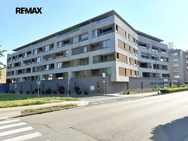 Prodej bytu 4+kk, Pardubice, Husova, 132 m2
