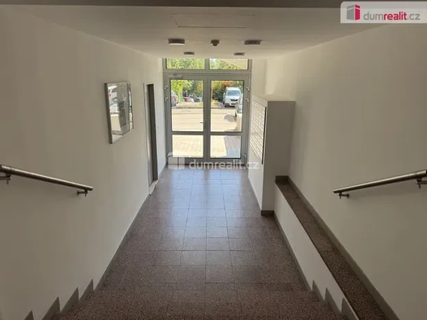 Prodej bytu 2+kk, Praha - Stodůlky, Volutová, 52 m2