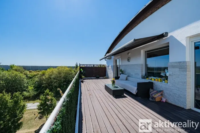 Prodej bytu 2+kk, Praha, Pastevců, 54 m2