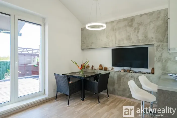 Prodej bytu 2+kk, Praha, Pastevců, 54 m2