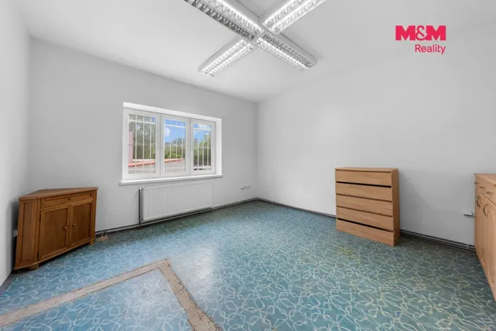 Prodej obchodního prostoru, Ústí nad Labem - Neštěmice, Veslařská, 240 m2