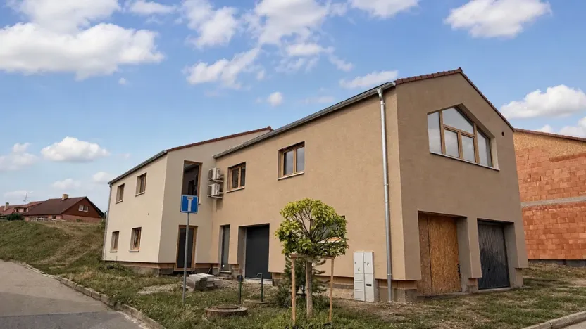 Prodej bytu 3+kk, Holubice, 81 m2