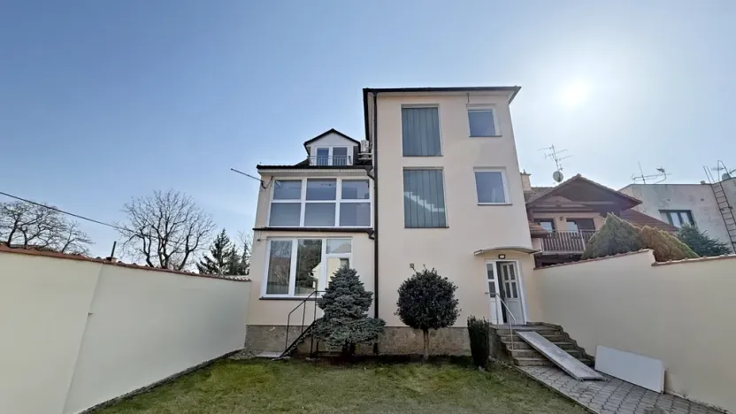 Prodej bytu 4+kk, Strážnice, Nádražní, 119 m2