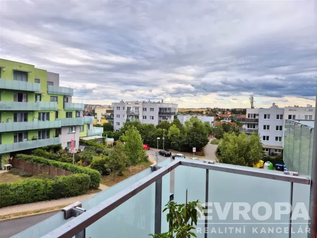Prodej bytu 1+kk, Praha - Řeporyje, Kakosova, 36 m2