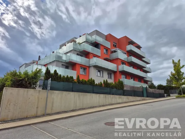 Prodej bytu 1+kk, Praha - Řeporyje, Kakosova, 36 m2