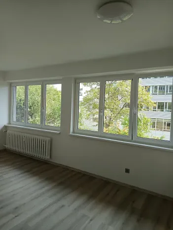 Pronájem bytu 2+kk, Praha - Dejvice, Evropská, 50 m2