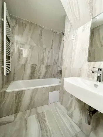Prodej bytu 3+1, Mariánské Lázně, Hlavní třída, 89 m2