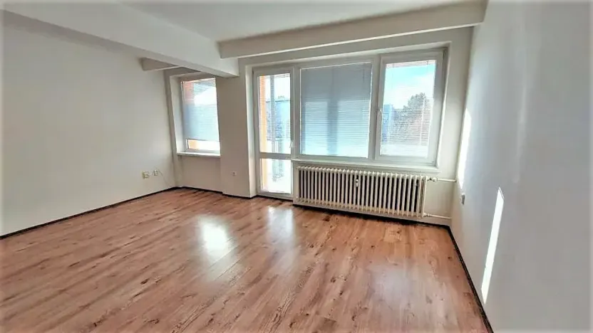 Prodej bytu 2+1, Praha, Ke kladivům, 62 m2