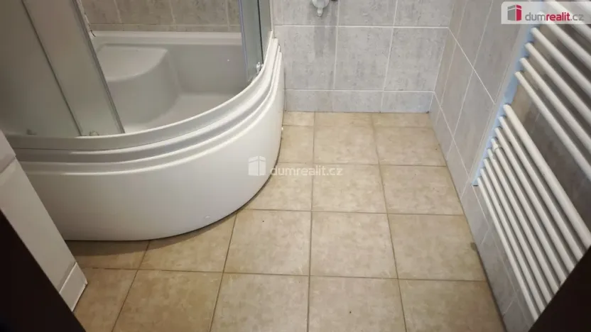 Prodej bytu 3+1, Spálené Poříčí, Lipnická, 64 m2