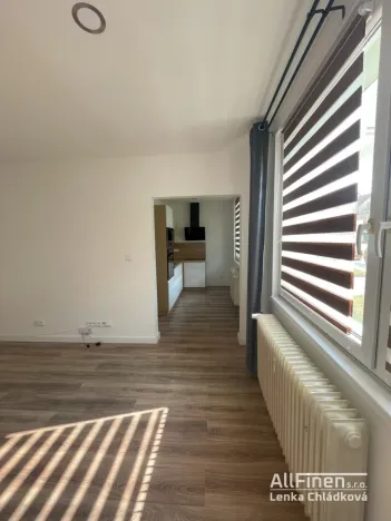 Pronájem bytu 1+1, Třebíč - Nové Dvory, Obránců míru, 36 m2
