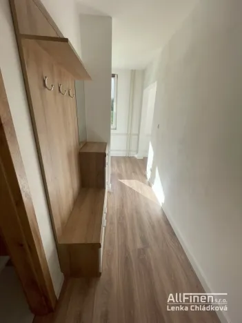 Pronájem bytu 1+1, Třebíč - Nové Dvory, Obránců míru, 36 m2