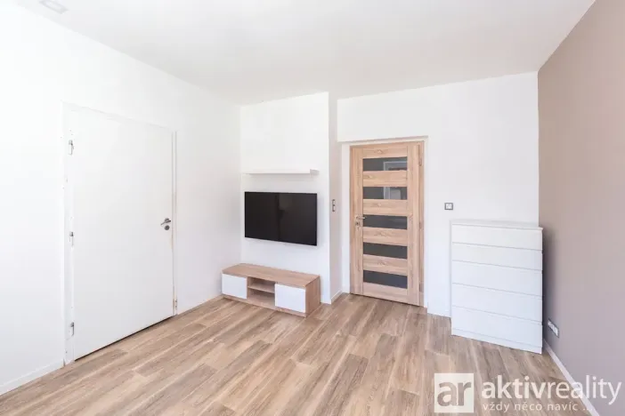 Prodej rodinného domu, Větrušice, Severní, 112 m2