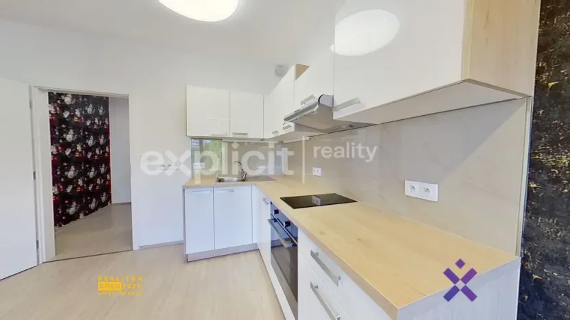 Pronájem bytu 1+kk, Zlín, Křiby, 33 m2