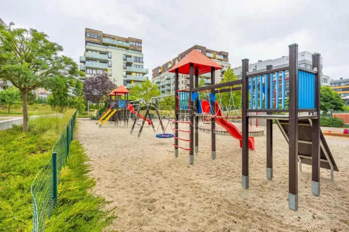 Prodej bytu 2+kk, Praha - Stodůlky, Svitákova, 62 m2