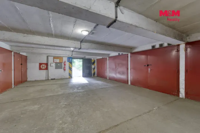 Prodej garáže, Plzeň, V Úvoze, 14 m2