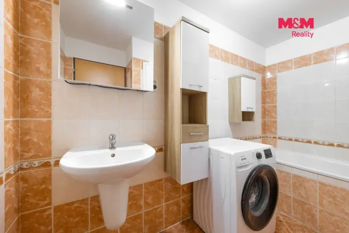 Prodej bytu 2+kk, Velké Meziříčí, U Statku, 51 m2